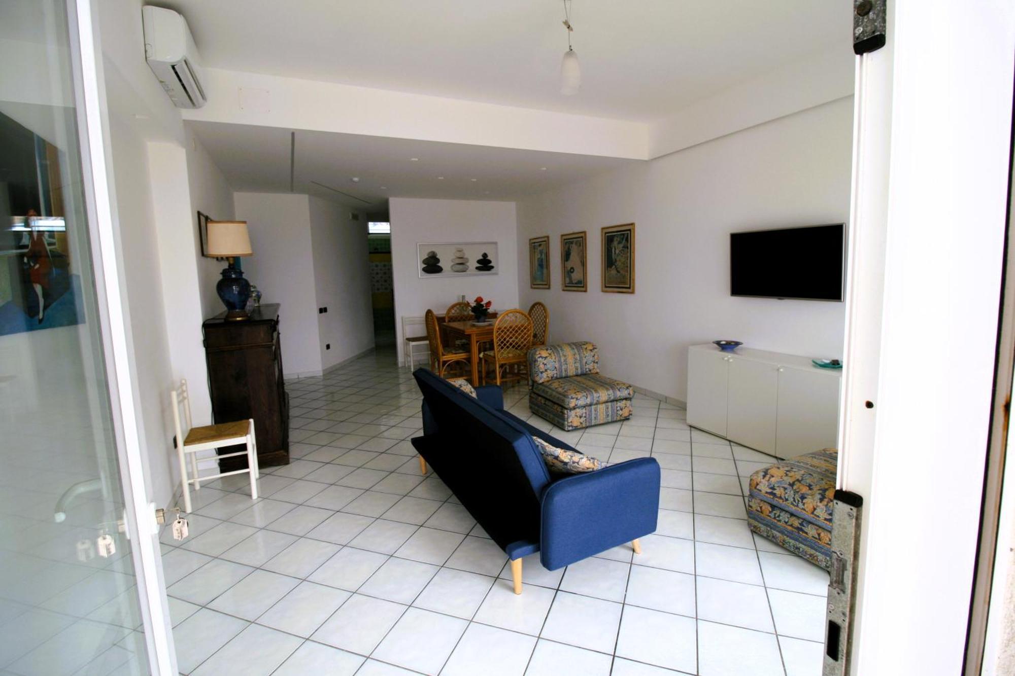 Villa Laura - Sul Mare Pizzo  Buitenkant foto